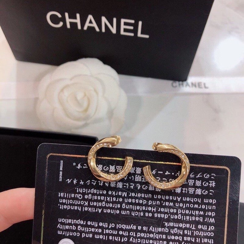 18K  Chanel Half Cirle Diamond Earrings
