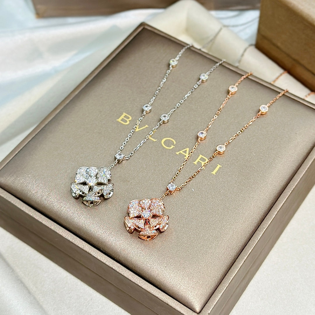 18K BVLGARI Dream Diamond Necklace