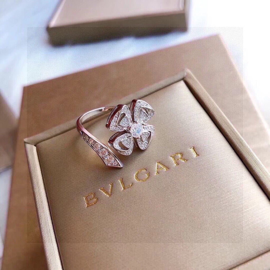 18K BVLGARI Fiorever Ring