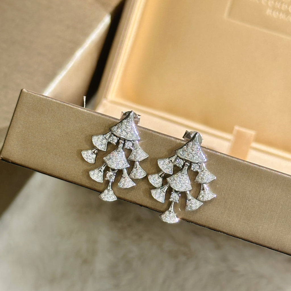 18K BVLGARI Dream Diamonds Earrings