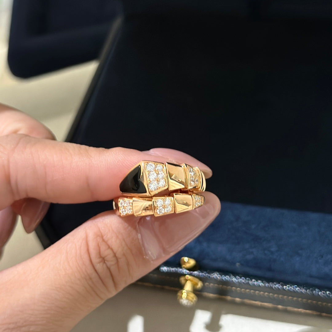 18K BVLGARI Serpenti Viper Black Ring