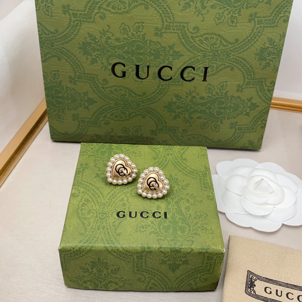 18K Double Gucci Heart Pearl Earrings