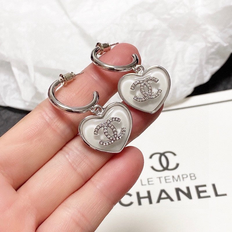 18K  Chanel White Heart Earrings