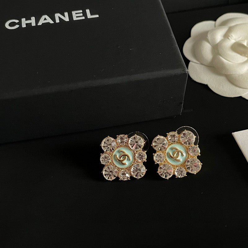 18K  Chanel Color Flower Diamond Earrings