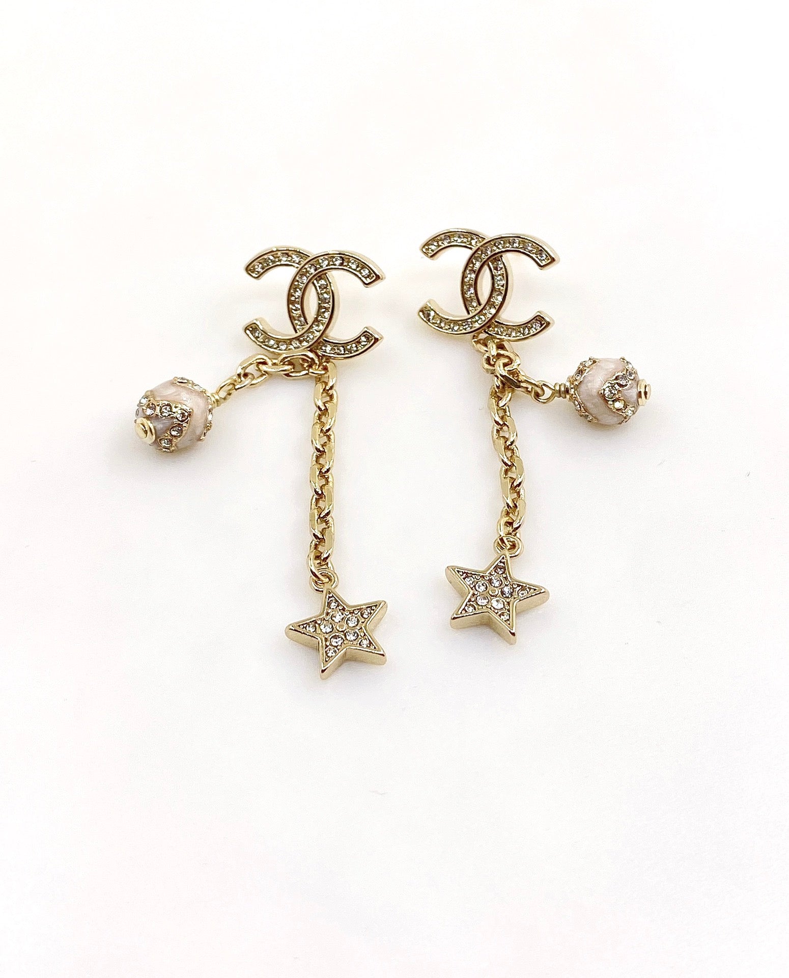 18K  Chanel Star Pearls Earrings