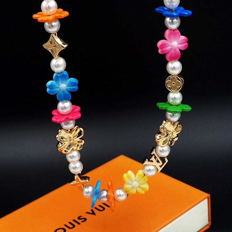 18K Louis Vuitton Surfin' Flower Necklace