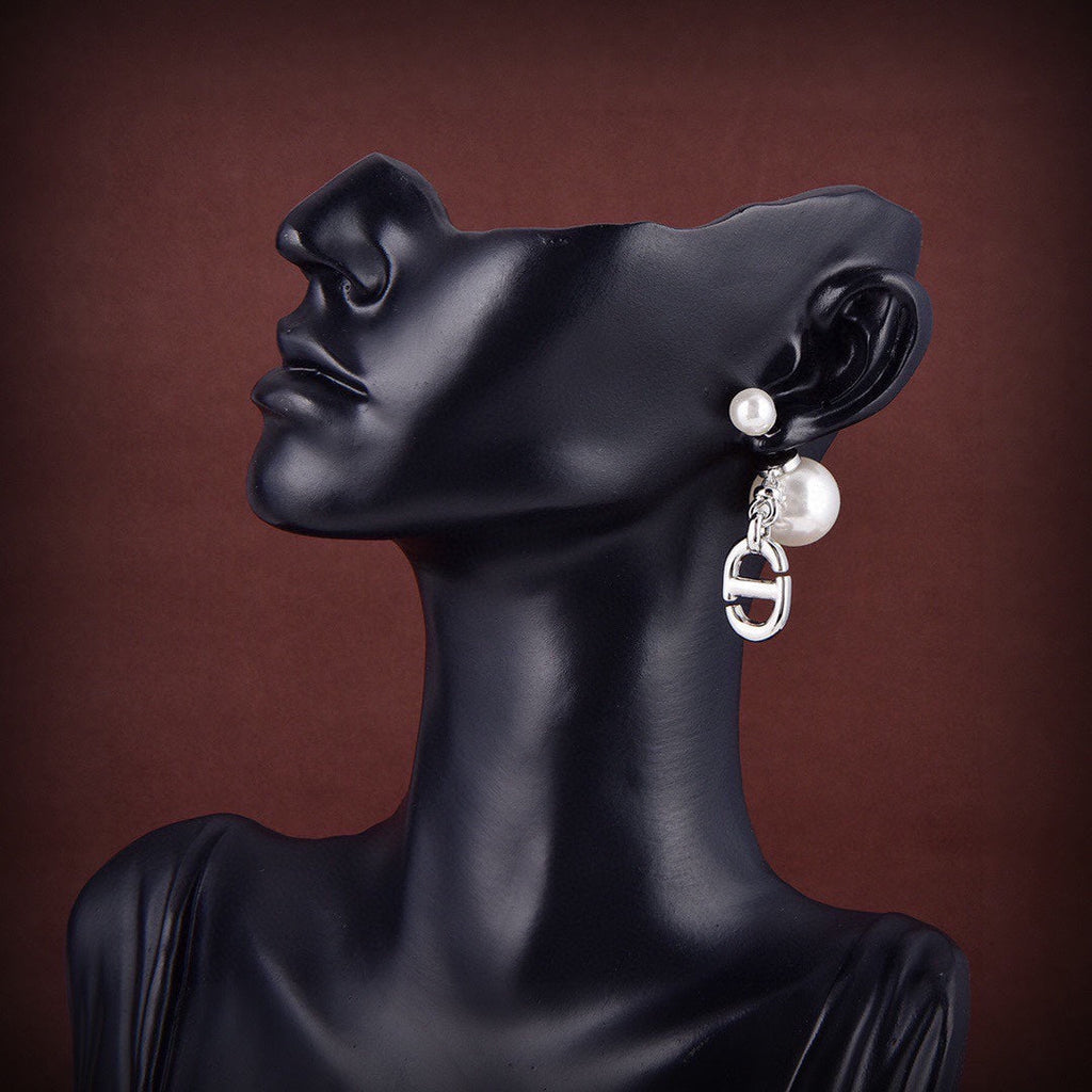 18K Dior 30 Montaigne Earrings