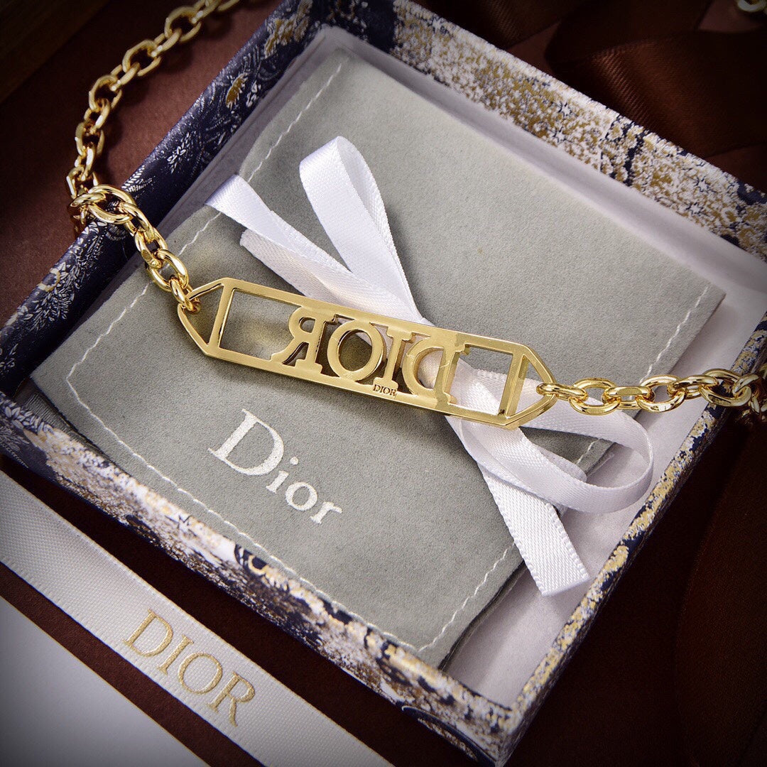 18K Dior Revolution Necklace