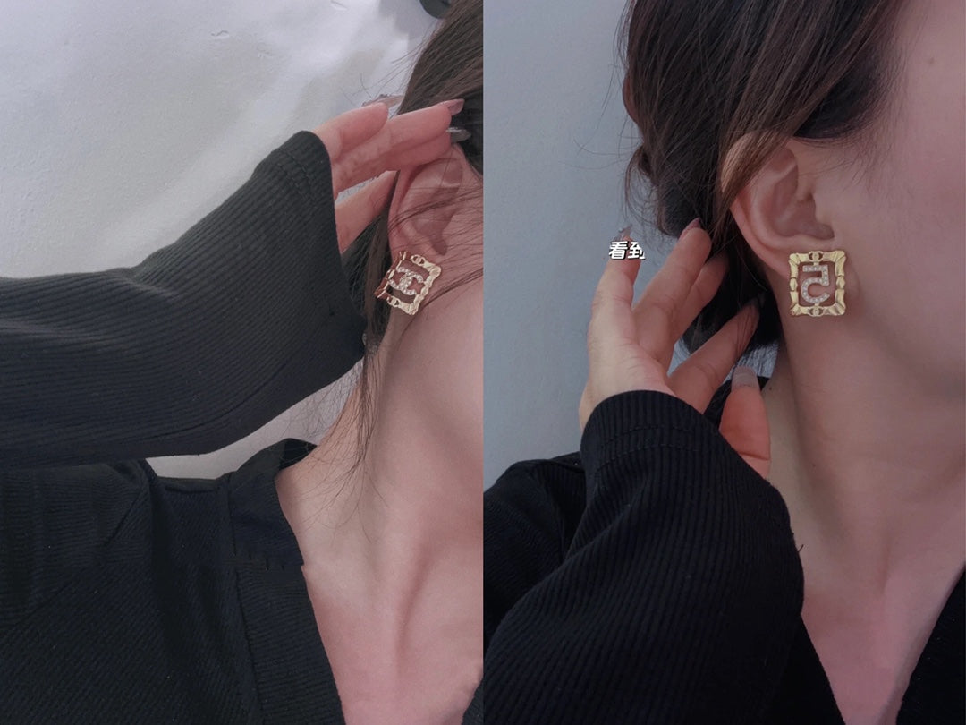 18K  Chanel No.5 Square Diamond Earrings