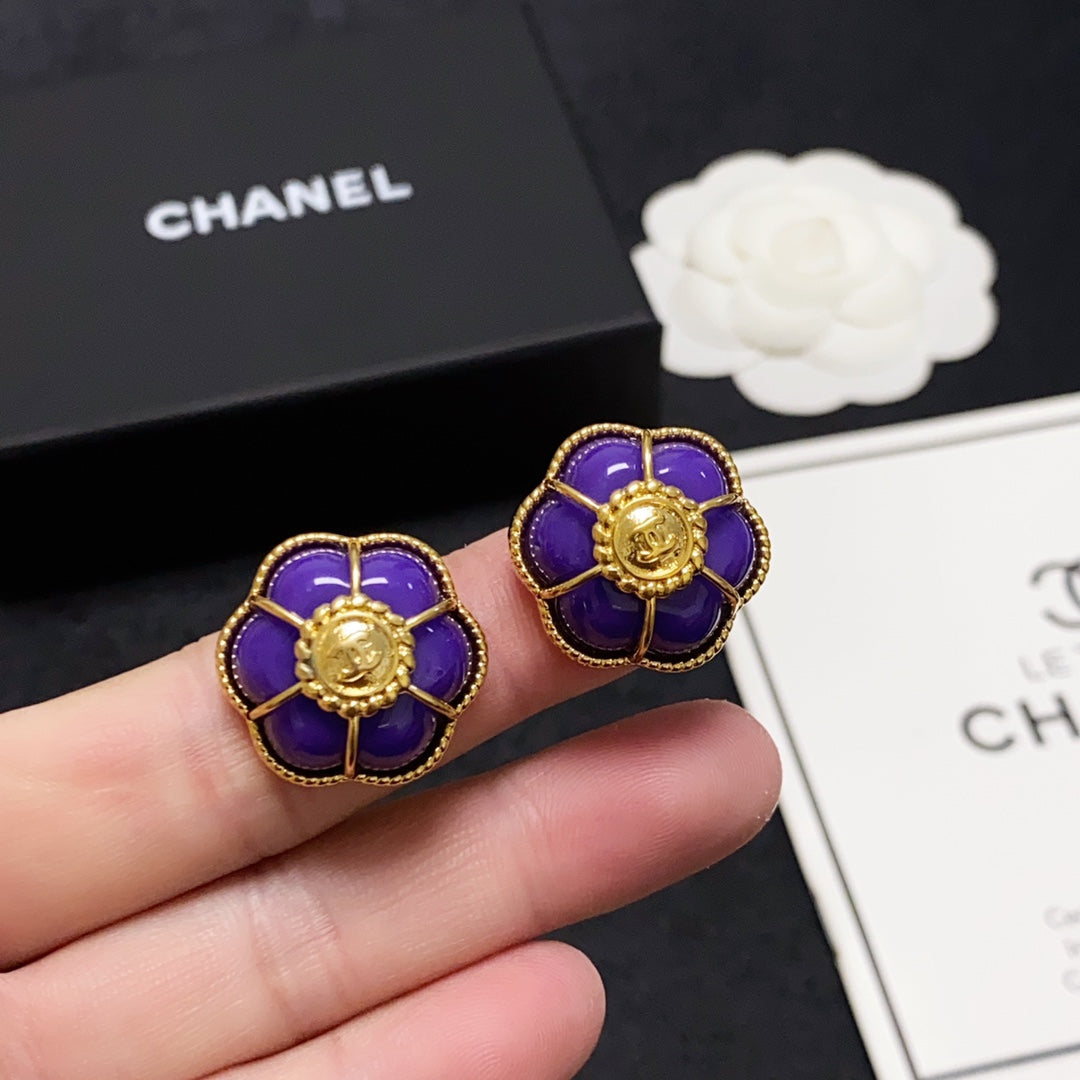 18K  Chanel Purple Flowers Earrings