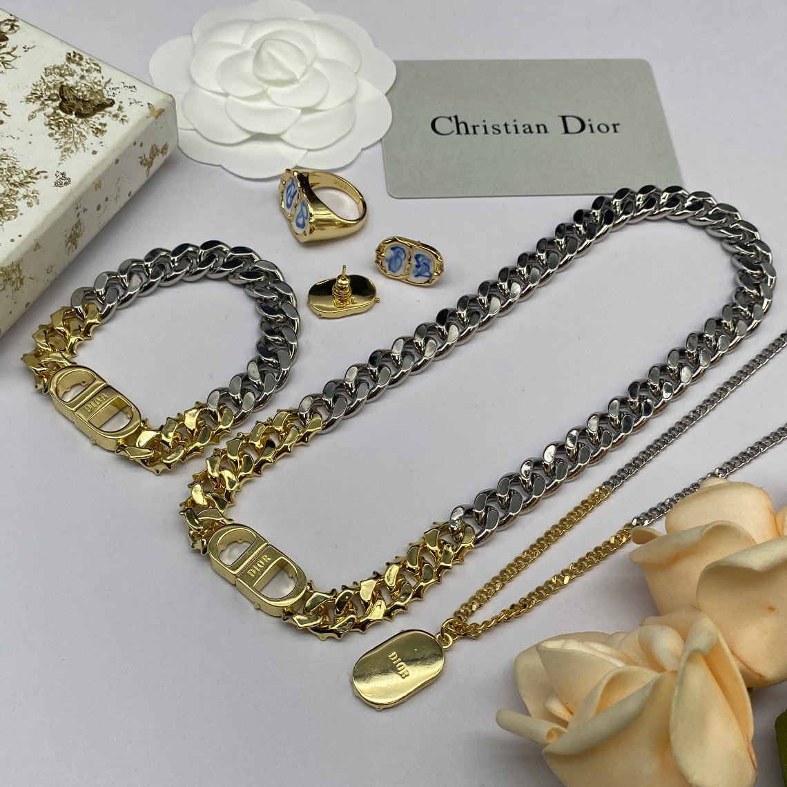 18K Dior Icon Chain Blue White Resin Necklace