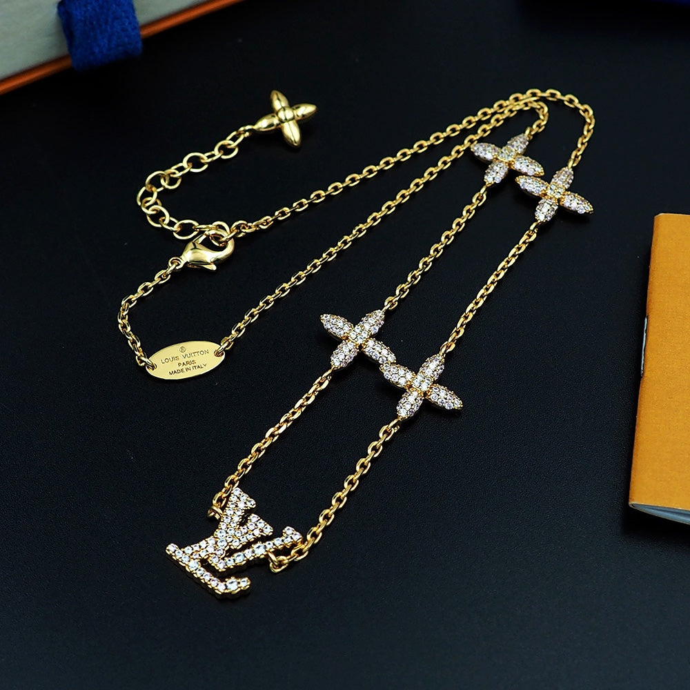 18K Louis Vuitton Iconic Tresor Necklace