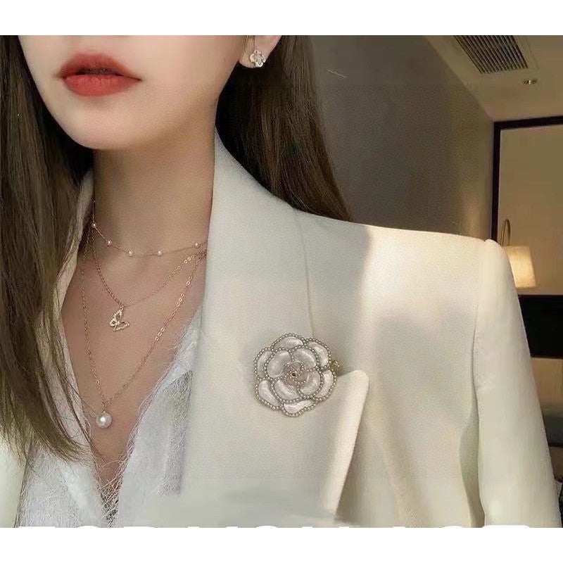 18K  Chanel Camellia Black & White Brooch
