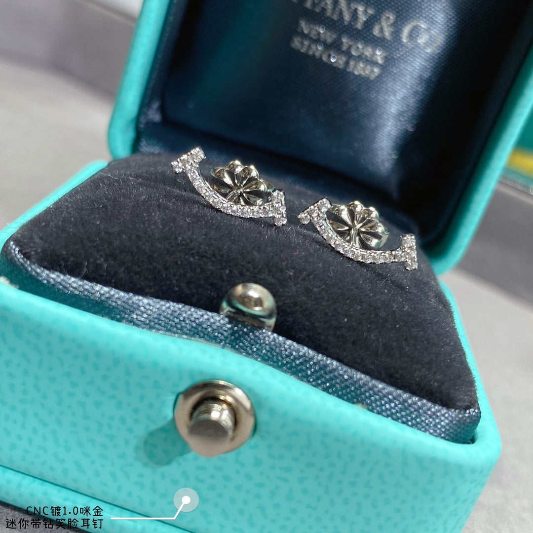 18K Tiffany Smile Diamonds Earrings
