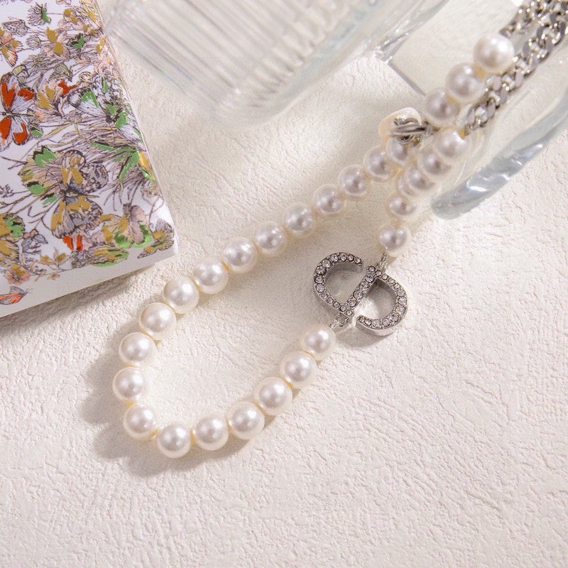 18K Dior 30 Montaigne Pearls Necklace