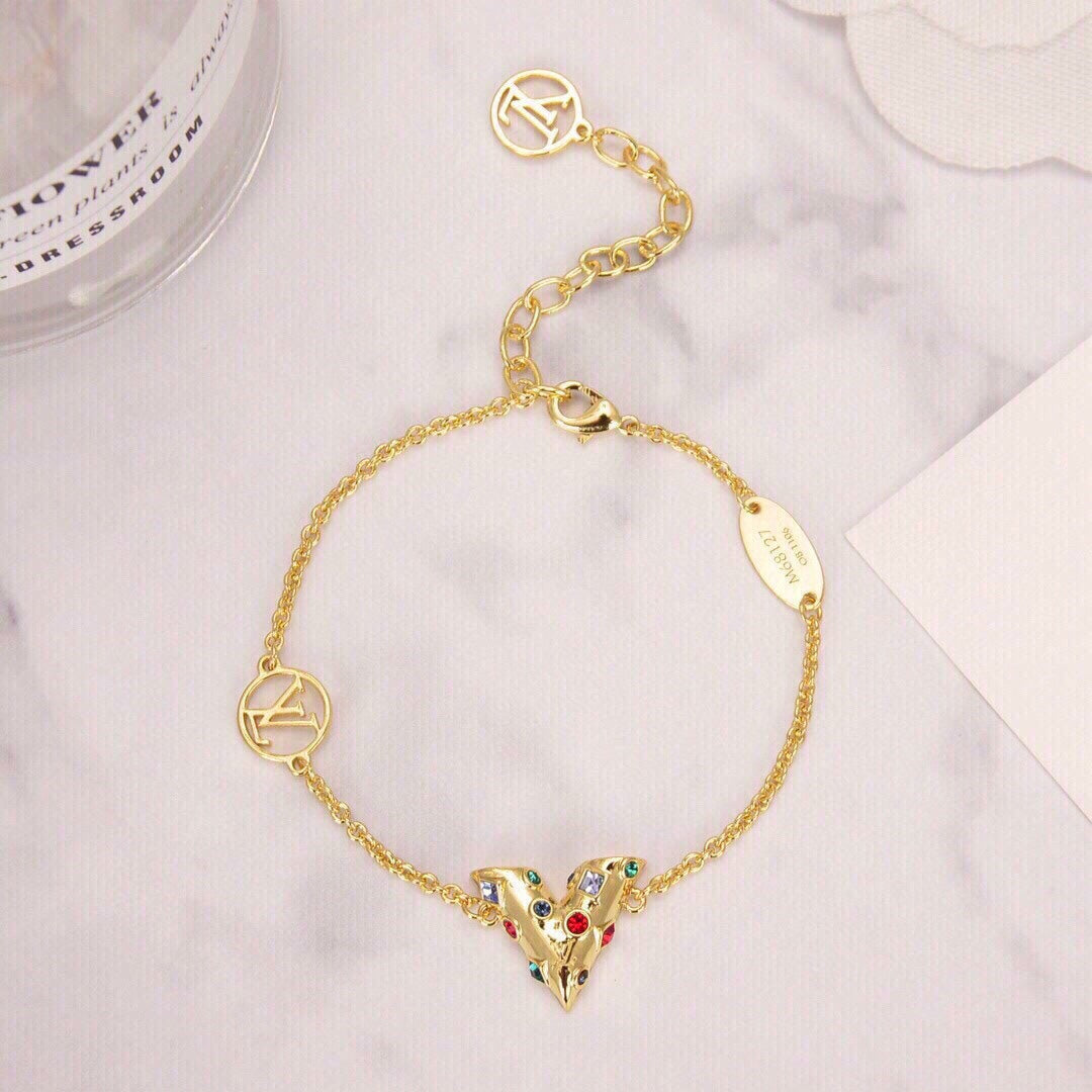 18K Louis Vuitton Essential V Plan¨¨te Bracelet