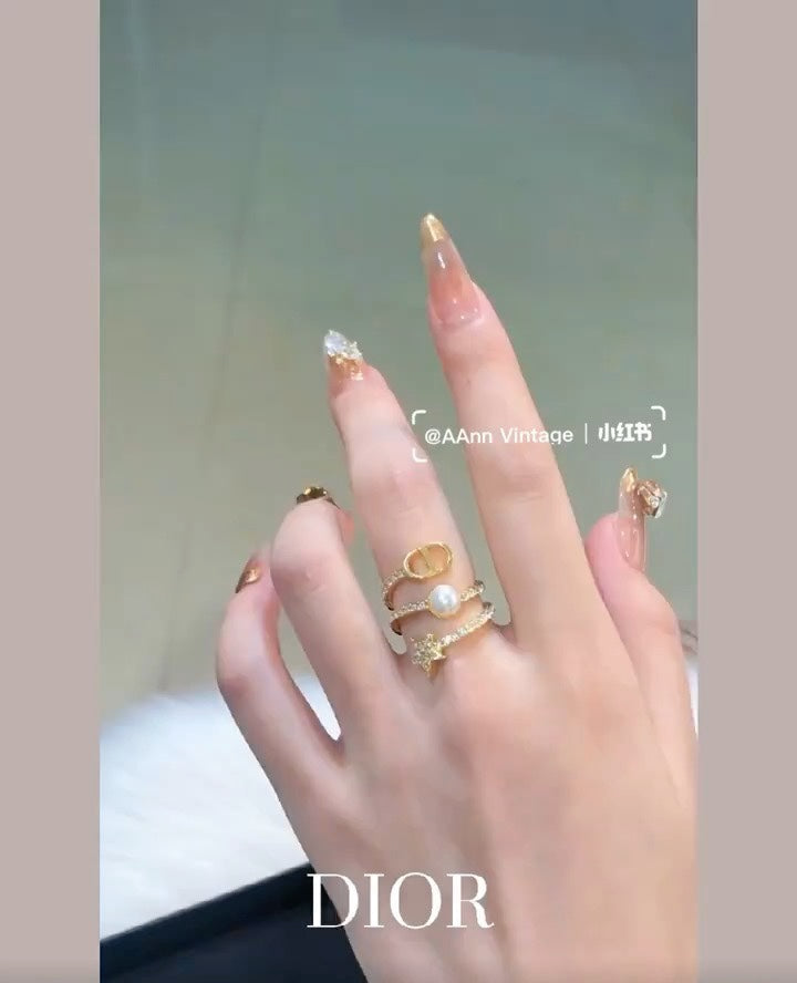 18K Dior Star Pearl Ring