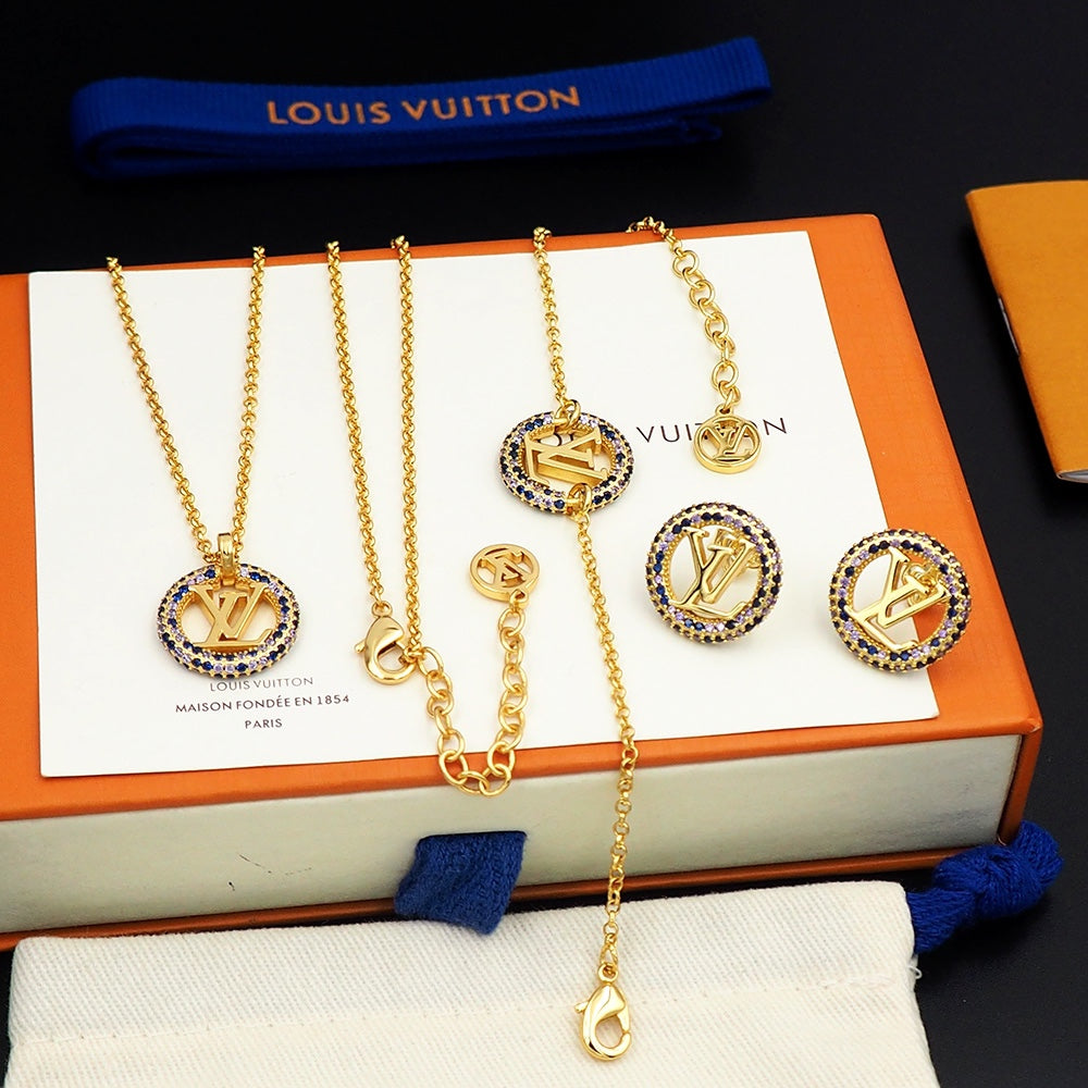 18K Louis Vuitton Louise By Night Necklace