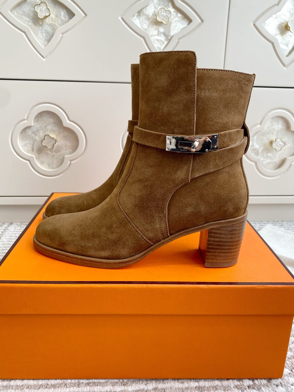 HERMES 25S FRENCHIE 50 ANKLE BOOT 50 MM IN BROWN SUEDE WITH SILVER HARDWARE
