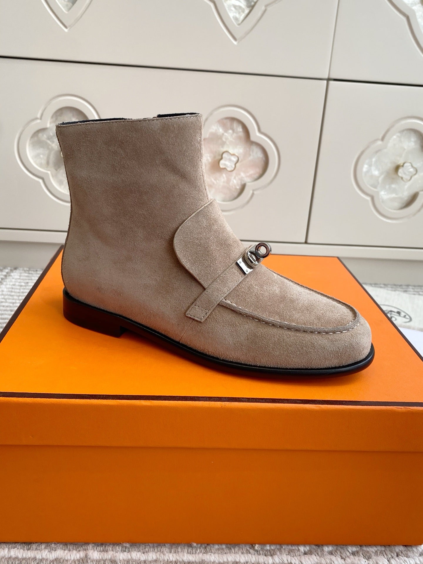HERMES 25S KELSY ANKLE BOOT IN EARTHY BROWN-GRAY SUEDE WITH SILVER HARDWARE