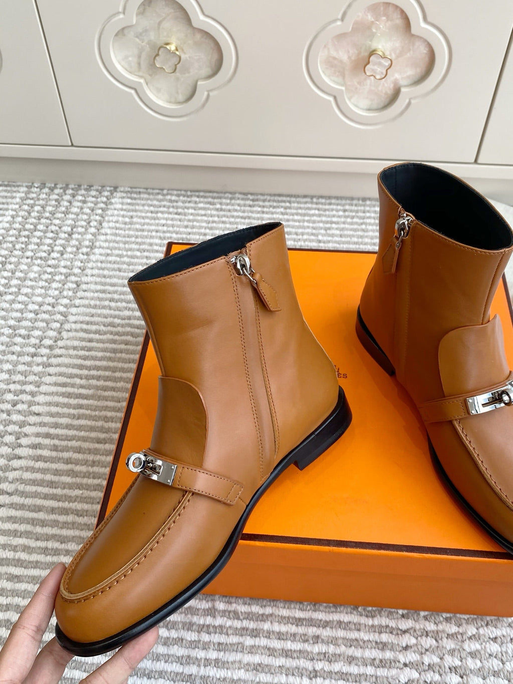 HERMES 25S KELSY ANKLE BOOT IN BROWN LAMBSKIN WITH SILVER HARDWARE