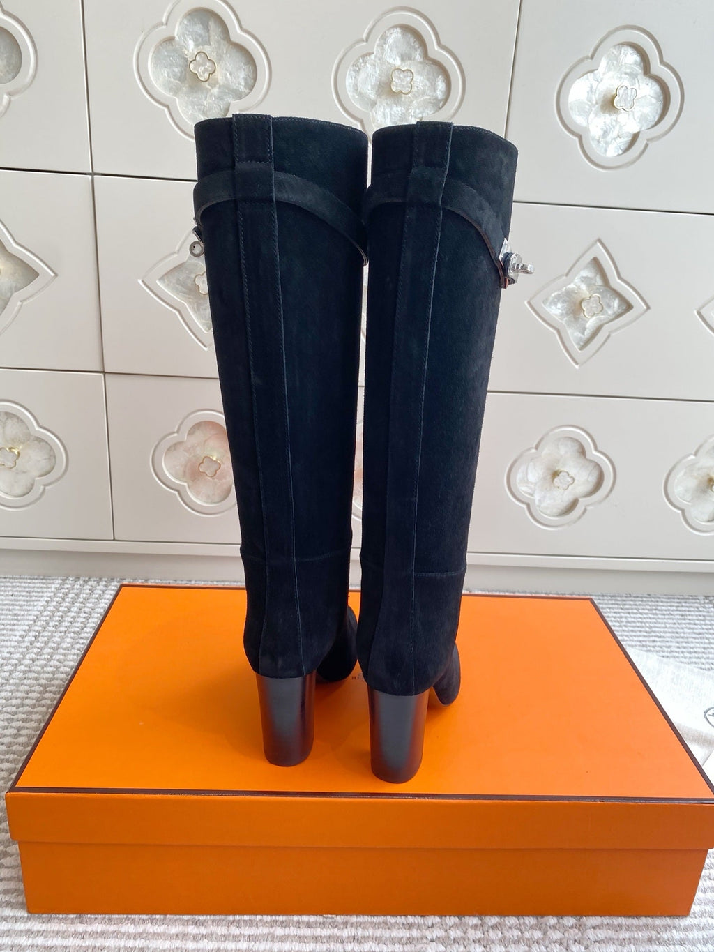 HERMES 25S TALL BOOTS 90 MM IN BLACK SUEDE