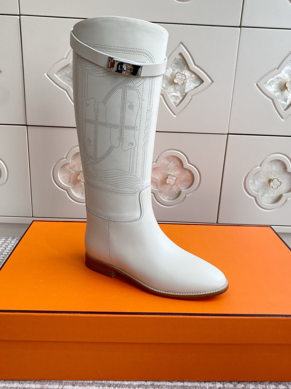 HERMES 25S JUMPING BOOTS IN WHITE LAMBSKIN WITH SILVER HARDWARE
