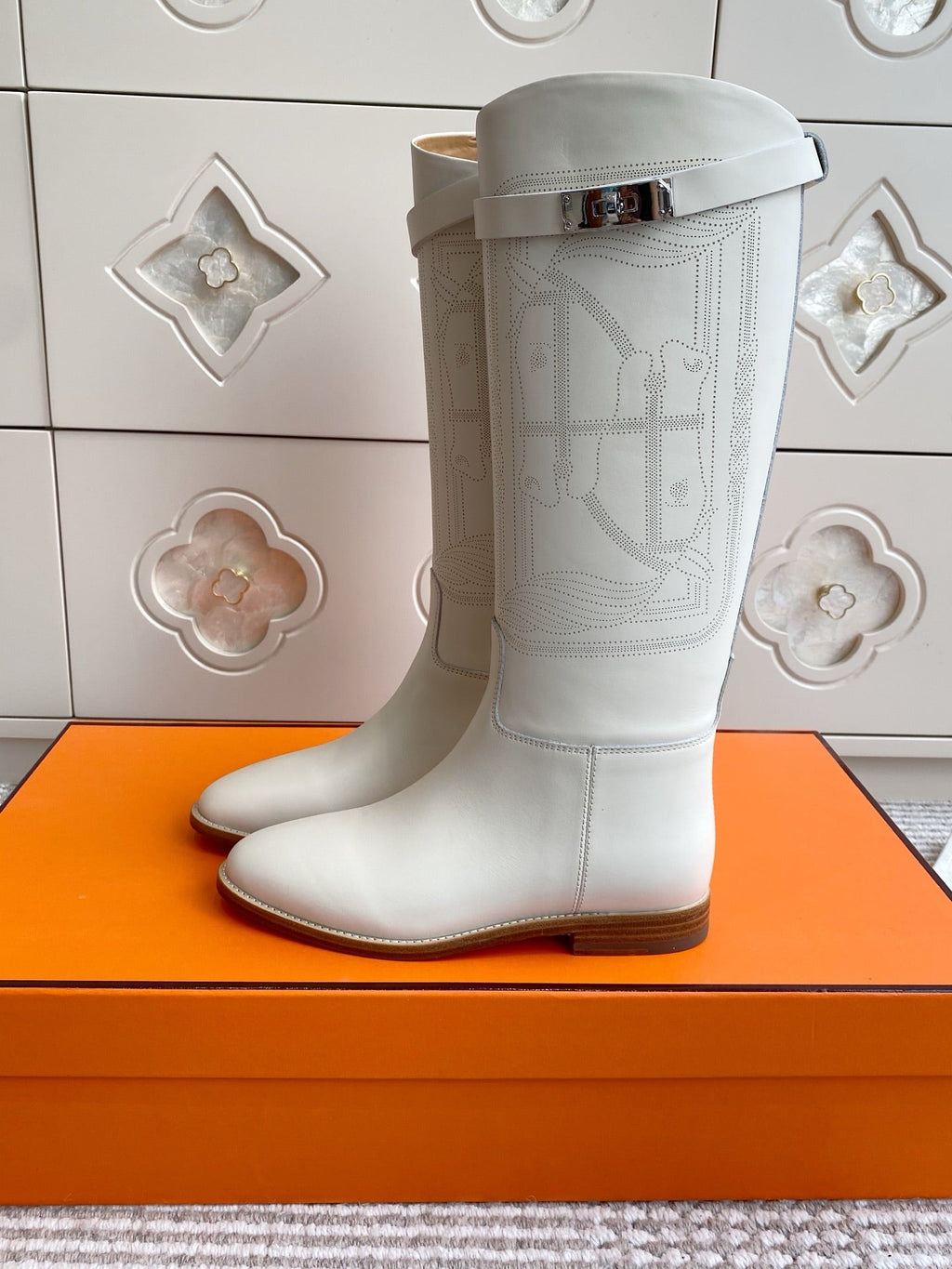 HERMES 25S JUMPING BOOTS IN WHITE LAMBSKIN WITH SILVER HARDWARE