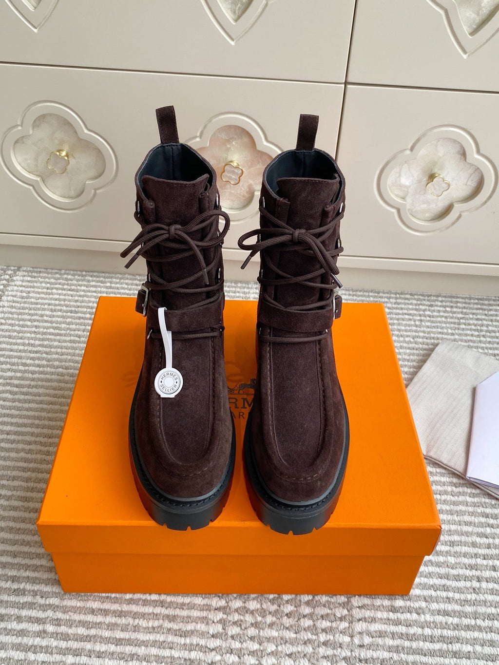 HERMES 25S ANKLE BOOTS IN DARK BROWN SUEDE