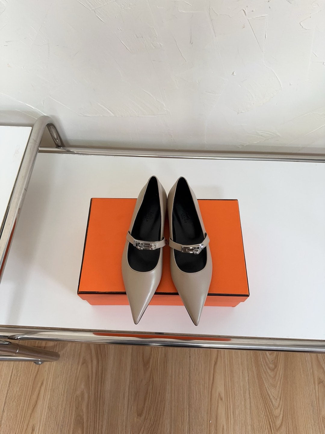 HERMES KIARA FLAT PUMP IN KHAKI BROWN CALFSKIN