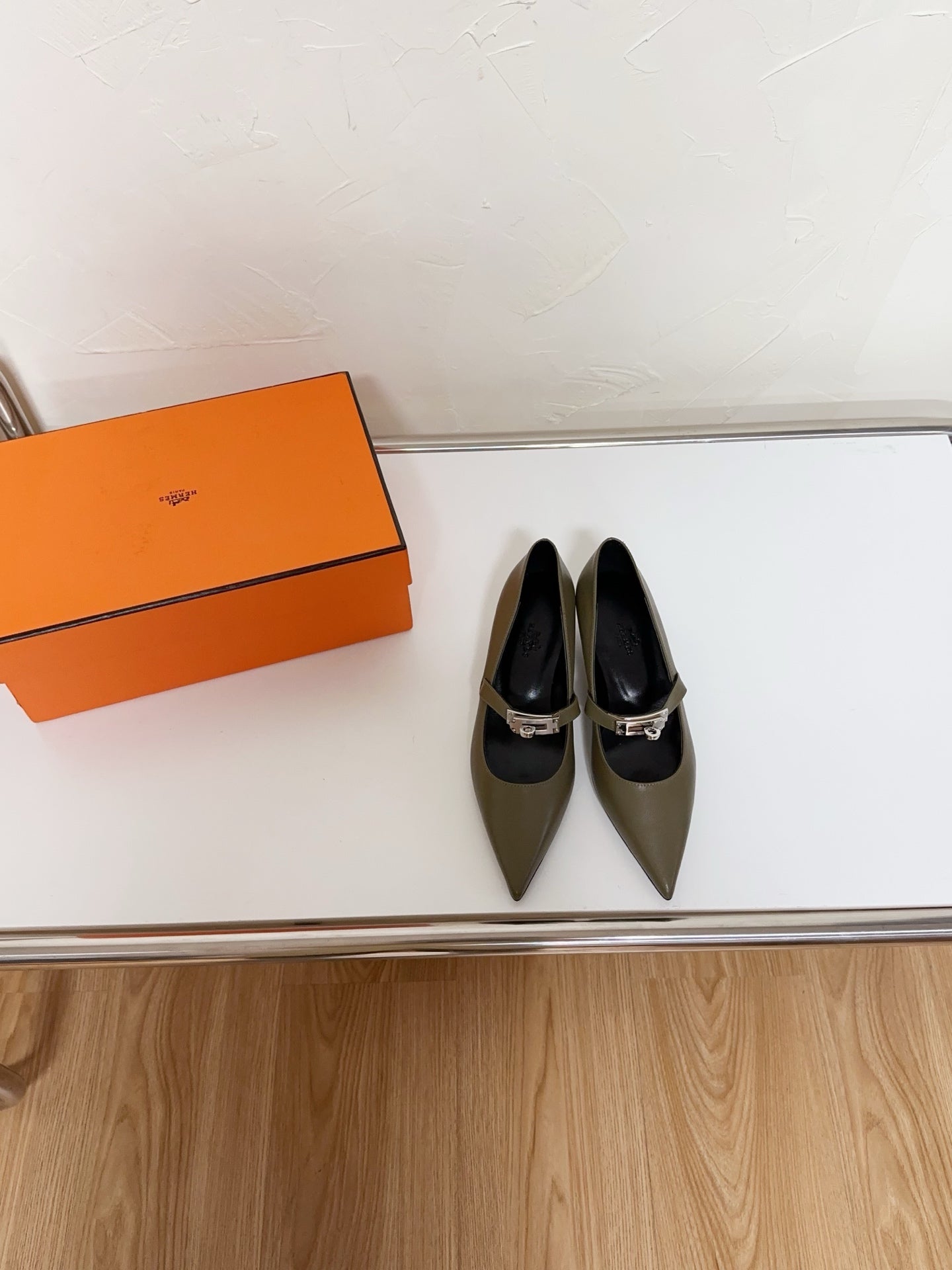 HERMES KIARA FLAT PUMP IN ARMY GREEN CALFSKIN