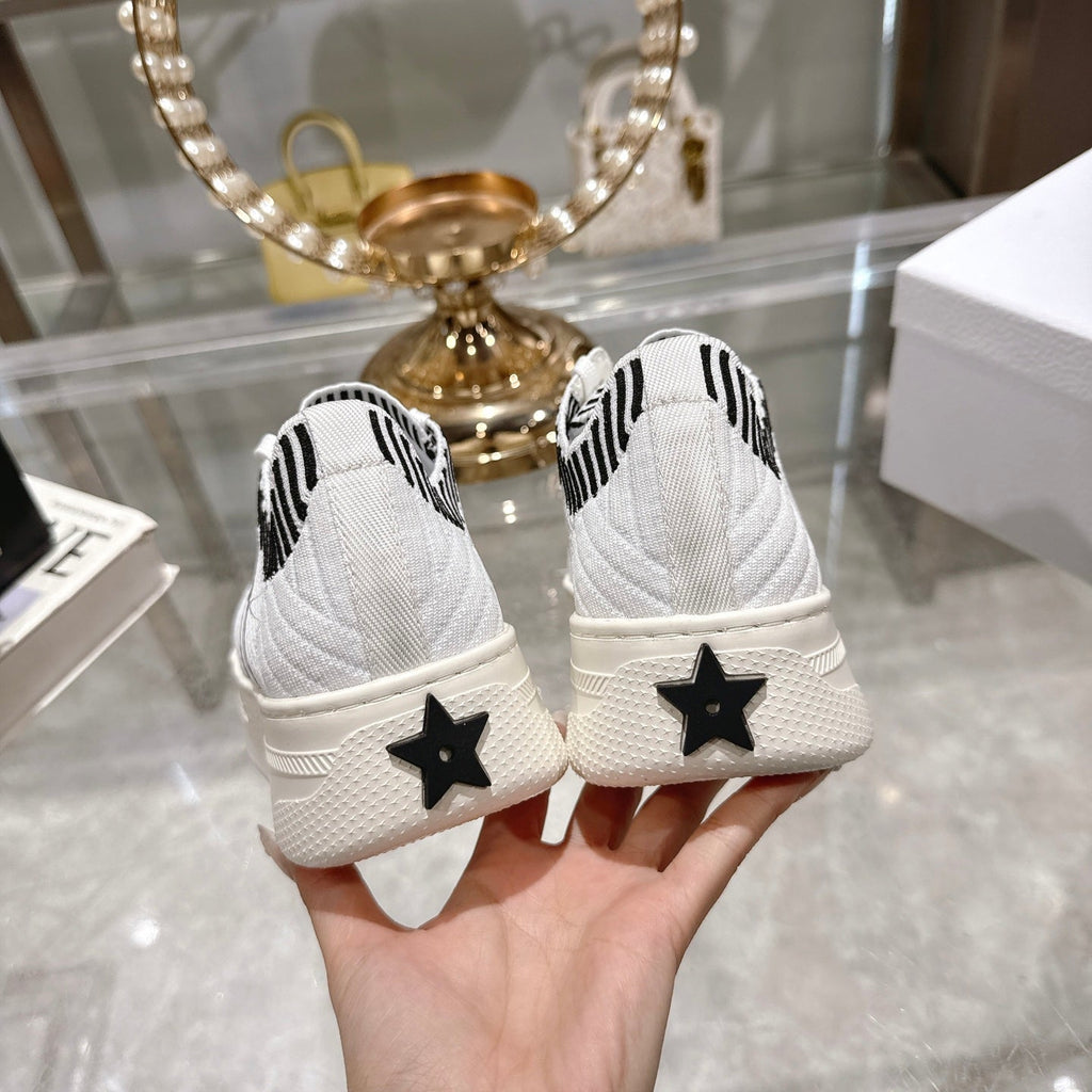 DIOR CD STAR SNEAKER 4CM IN WHITE MESH FABRIC BLACK STRIPE COLLAR DETAIL