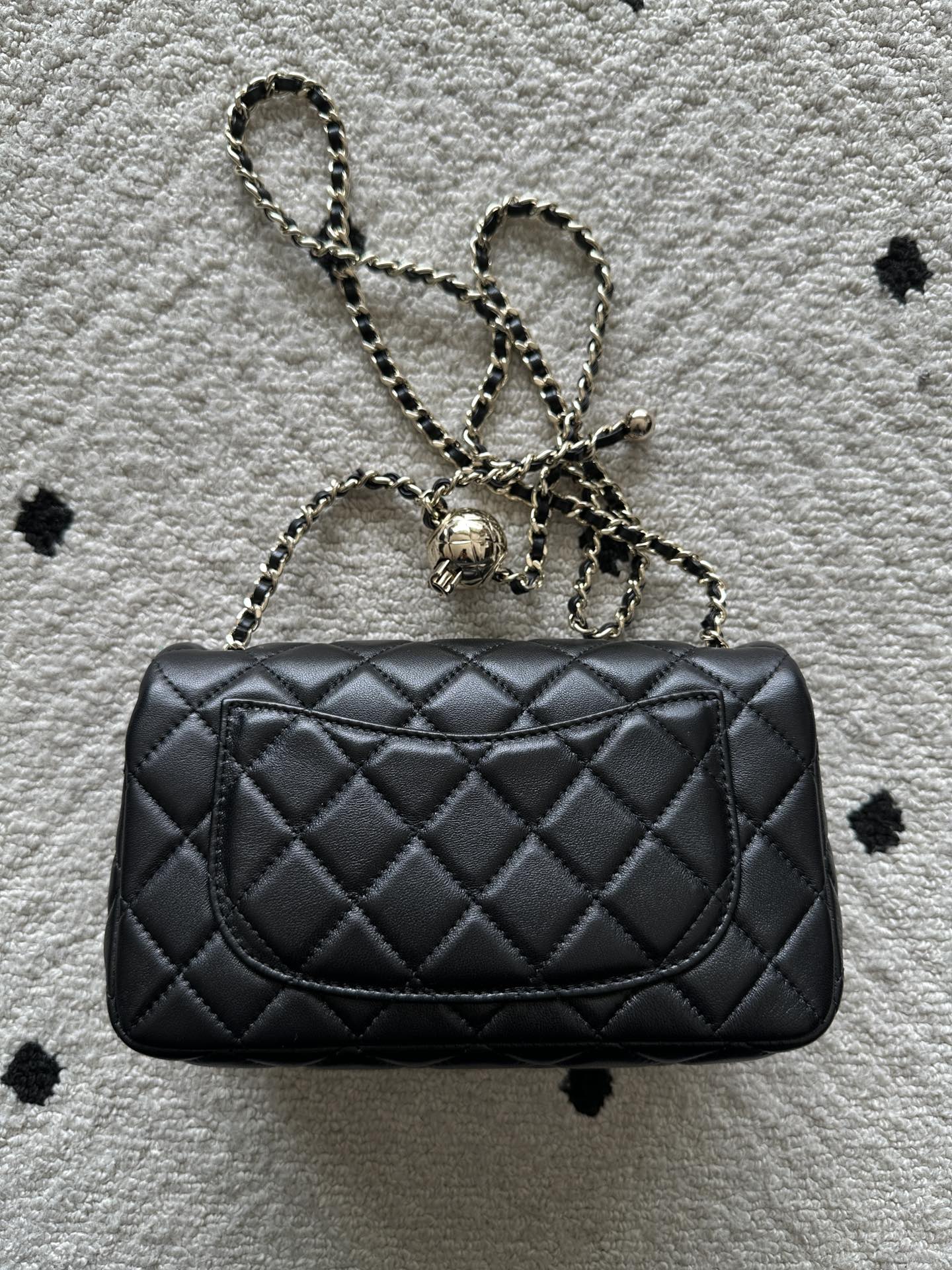 CHANEL 25S CLASSIC FLAP BAG MINI 20 IN BLACK LAMBSKIN WITH GOLD HARDWARE