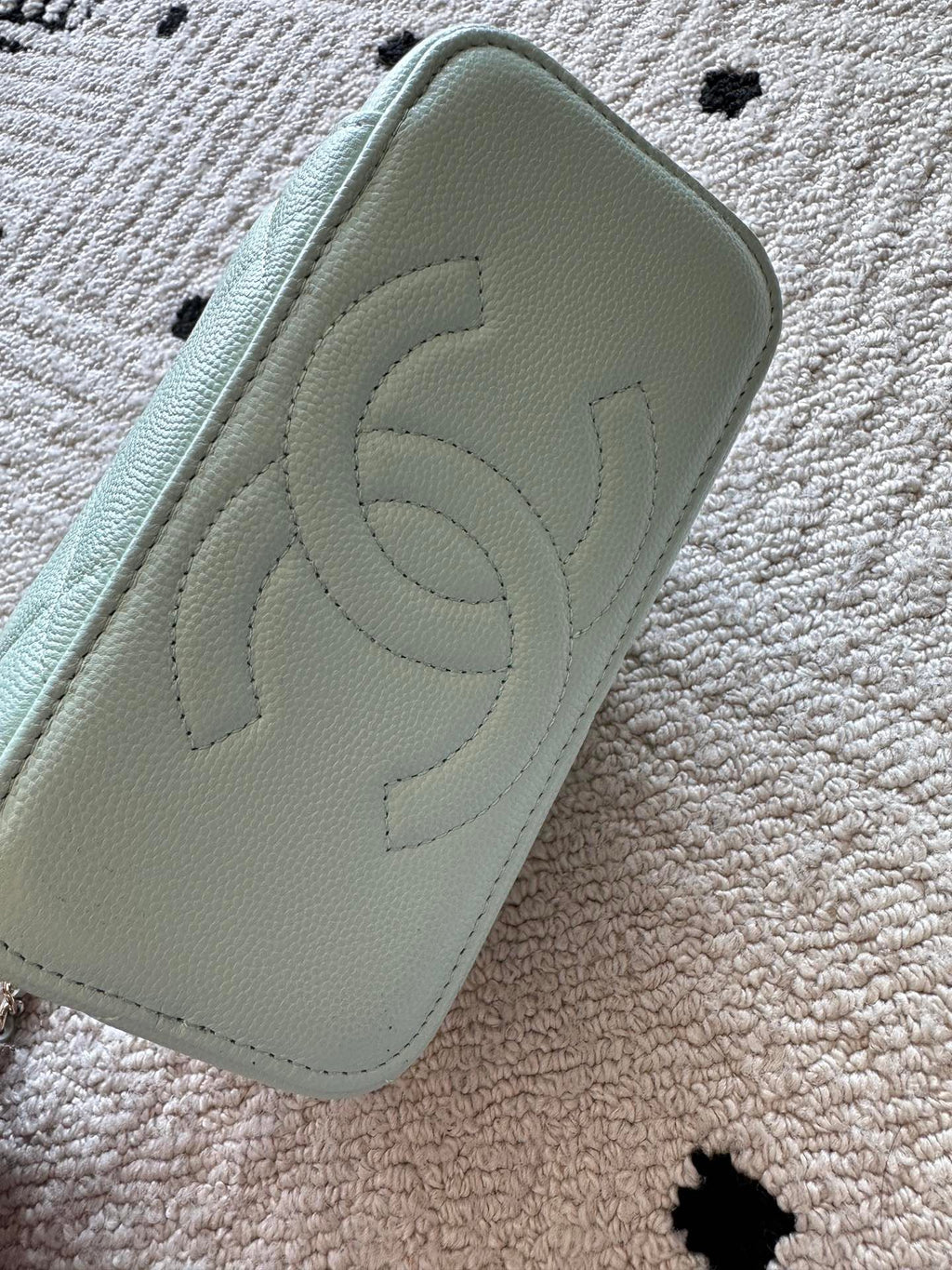CHANEL 25S VANITY BAG 17 IN MINT GREEN CAVIAR LEATHER