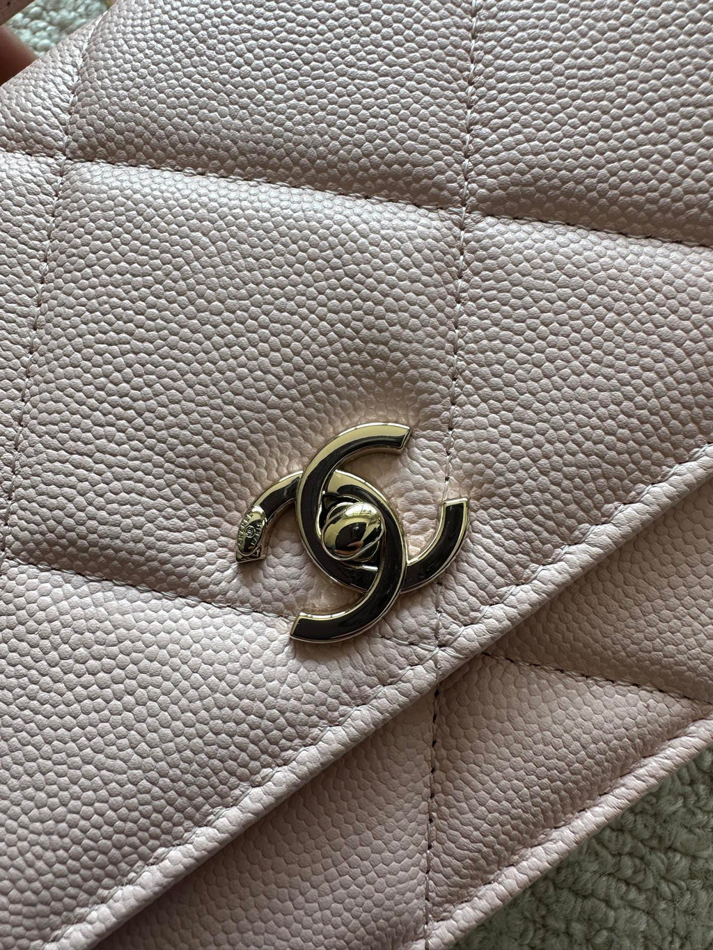 CHANEL 25S MINI FLAP BAG 19 IN LIGHT PINK CAVIAR LEATHER