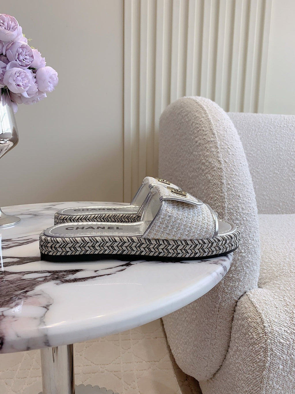 CHANEL PLATFORM SLIPPERS IN SILVER WOOL AND LAMBSKIN