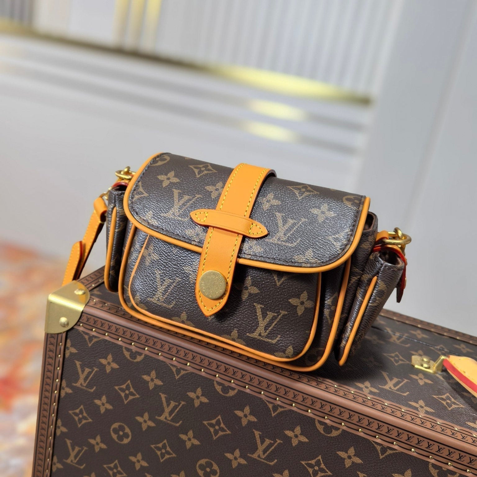 LOUIS VUITTON LV 25S CARGO 23 IN BROWN MONOGRAM CANVAS LEATHER TRIM GOLD HARDWARE