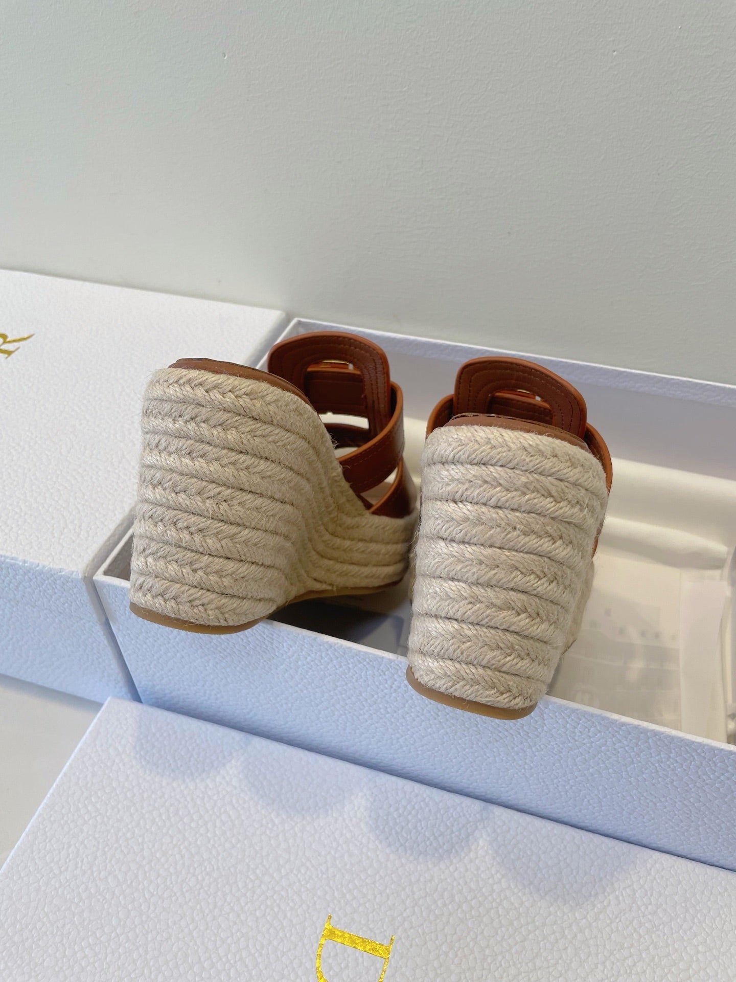 DIOR MONTAIGNE WEDGE SLIDE 95MM IN BROWN CALFSKIN