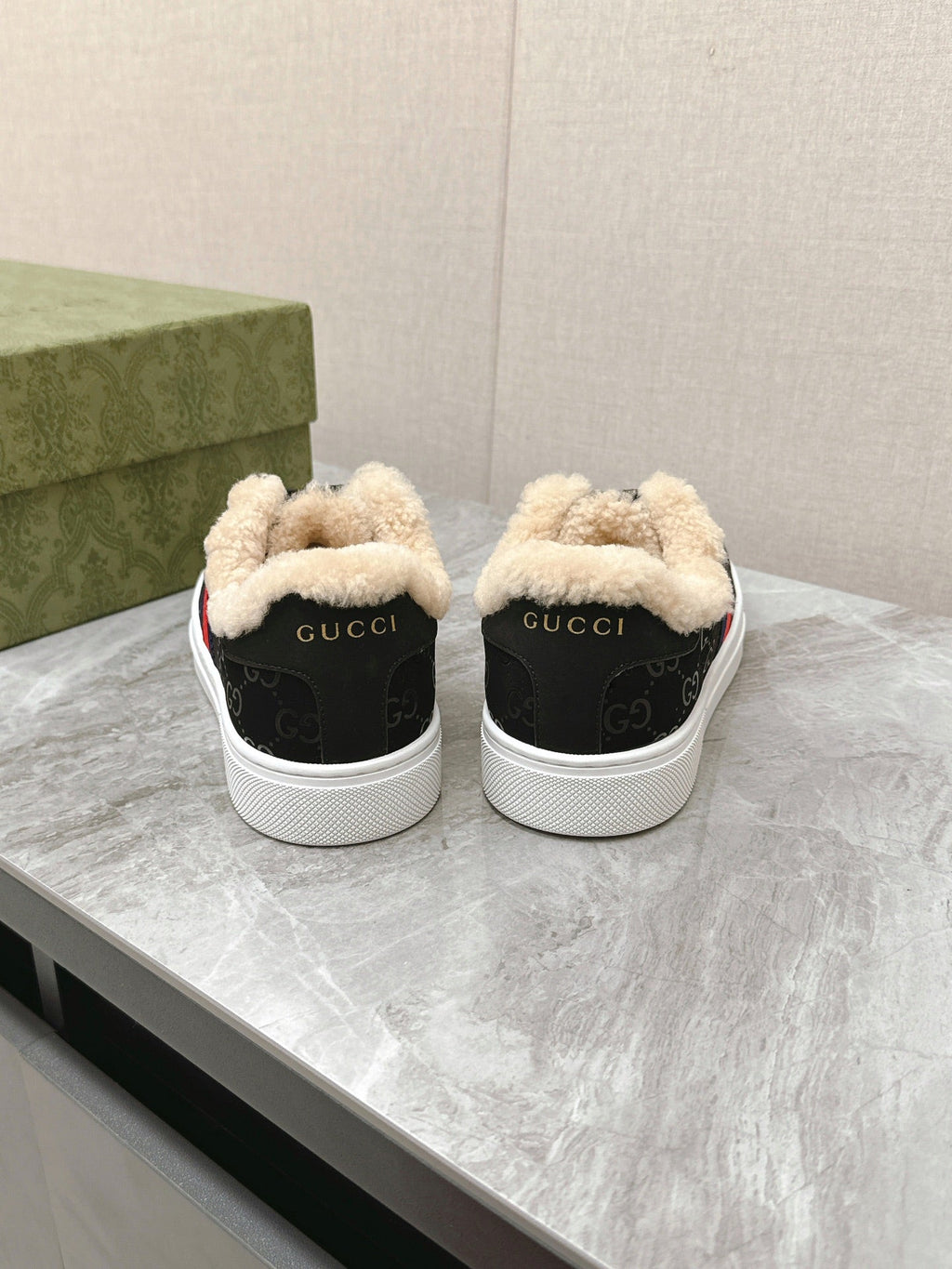 GUCCI ACE SNEAKER WITH WEB IN BLACK EMBOSSED SUEDE AND WOOL LINING