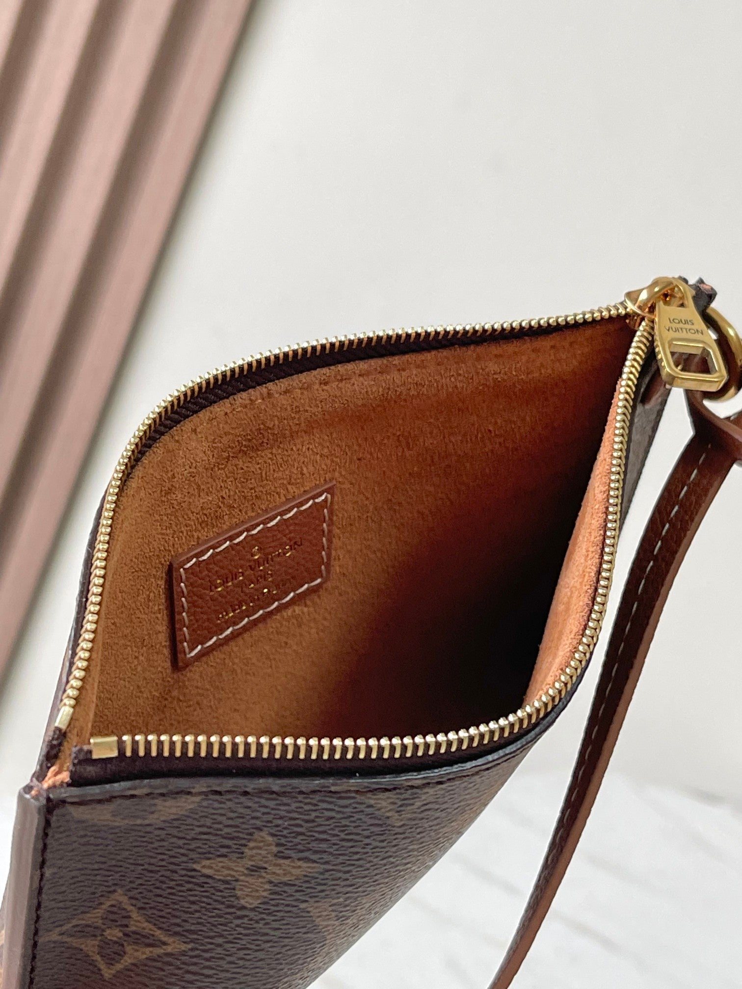 LOUIS VUITTON LOW KEY CABAS 47 IN SASSY SALMON GRAINED CALFSKIN GOLD BUCKLE
