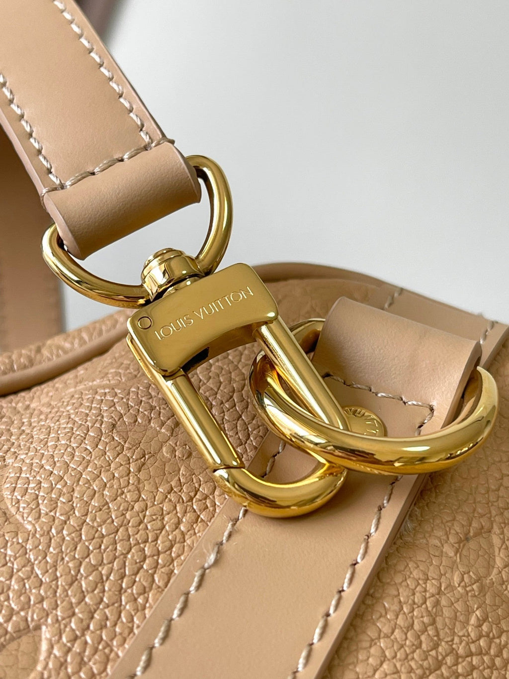 LOUIS VUITTON SPEEDY SOFT 30 IN PALE ORANGE EMBOSSED CALFSKIN