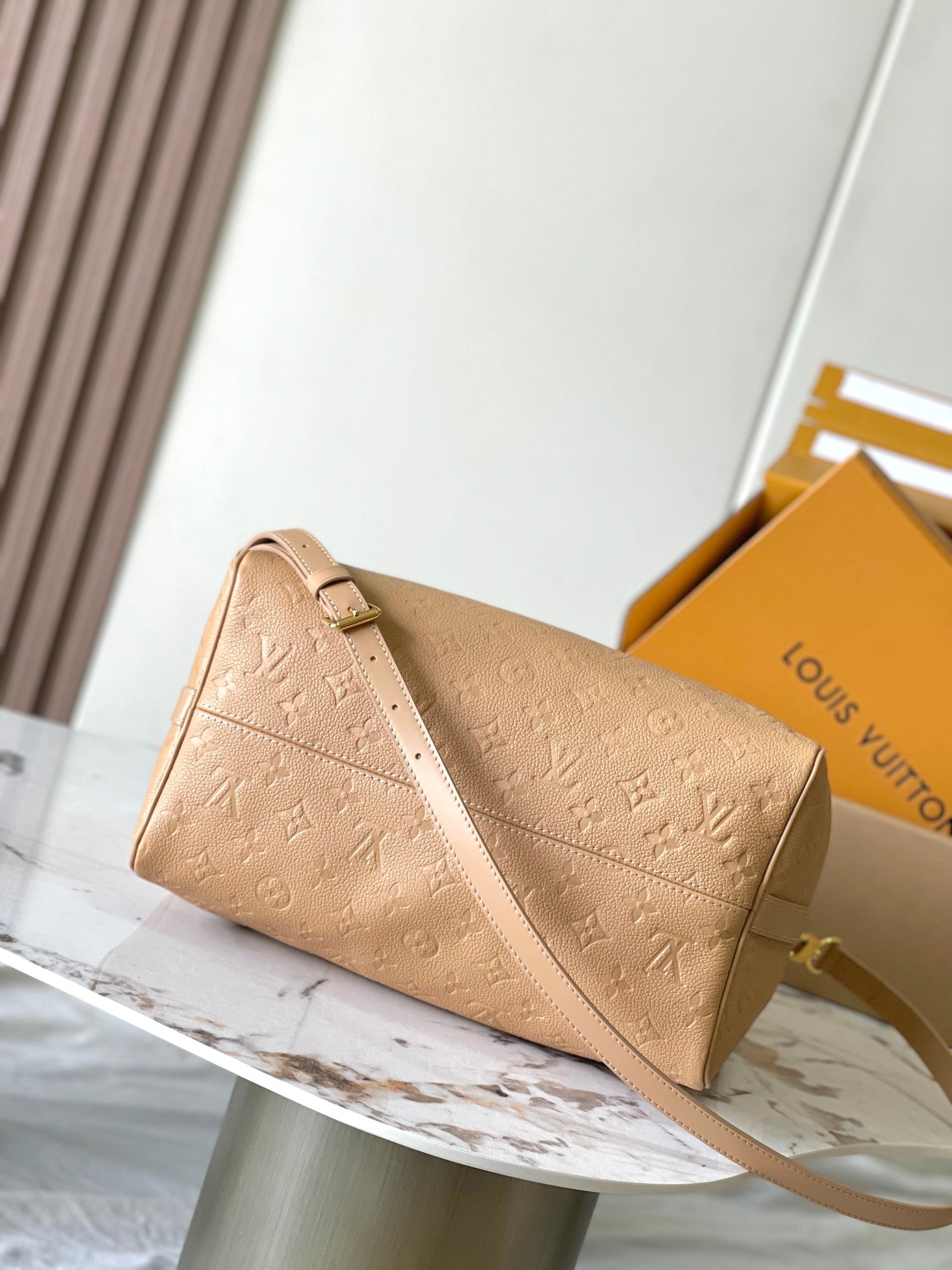 LOUIS VUITTON SPEEDY SOFT 30 IN PALE ORANGE EMBOSSED CALFSKIN