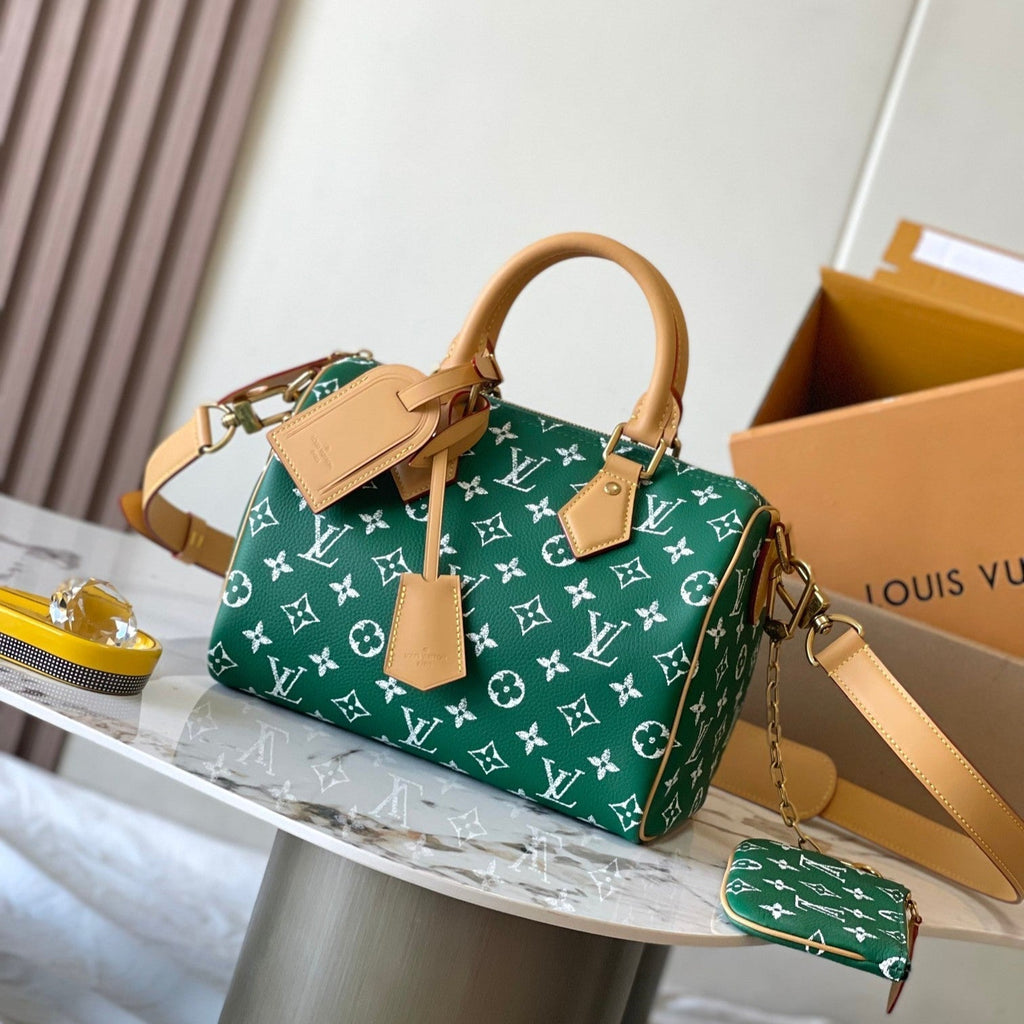 LOUIS VUITTON SPEEDY P9 BANDOULIÈRE 25 IN GREEN MONOGRAM CANVAS GOLD HARDWARE