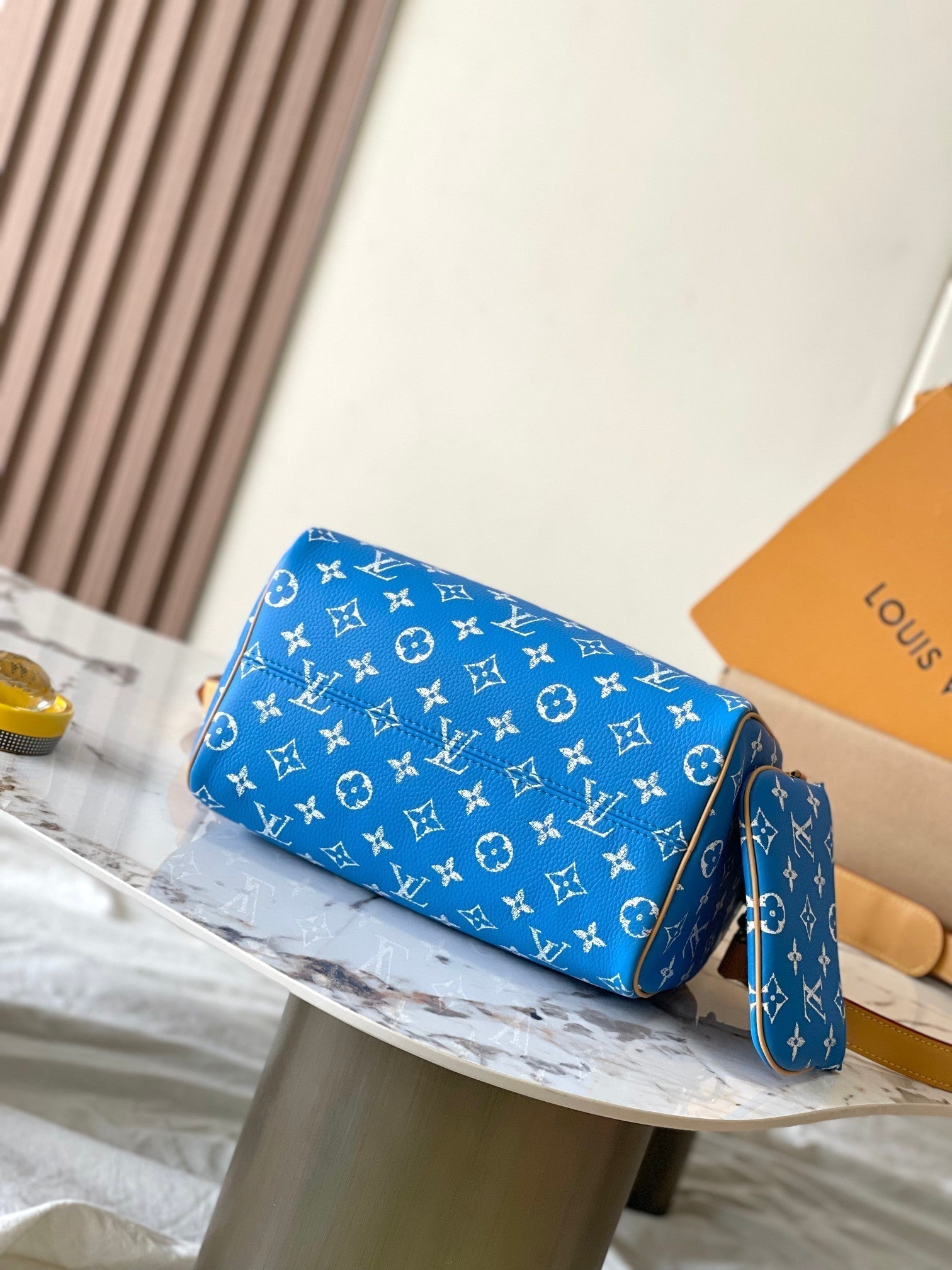 LOUIS VUITTON SPEEDY P9 BANDOULIÈRE 25 IN BLUE MONOGRAM CANVAS GOLD HARDWARE