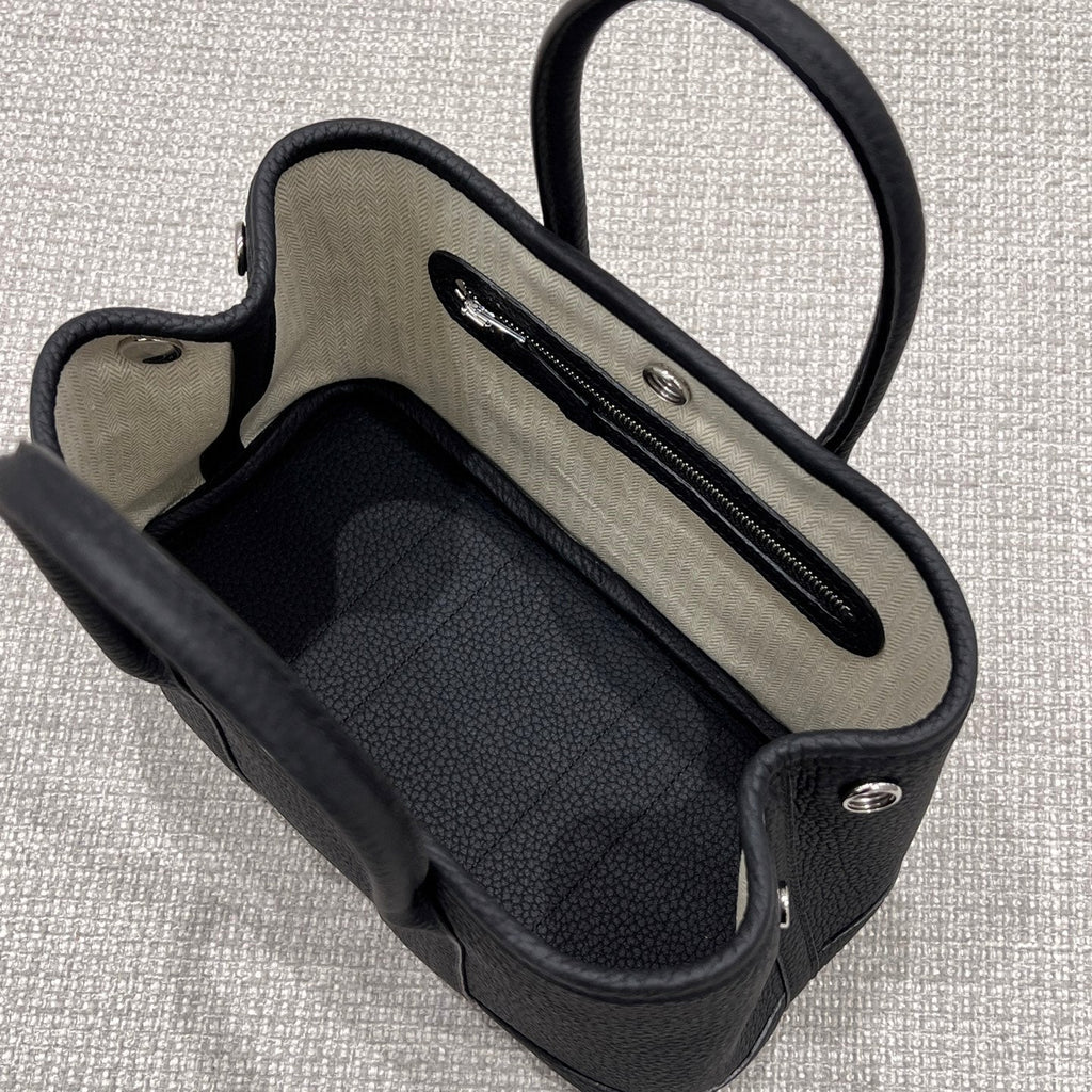 HERMES GARDEN PARTY 23CM IN BLACK CALFSKIN