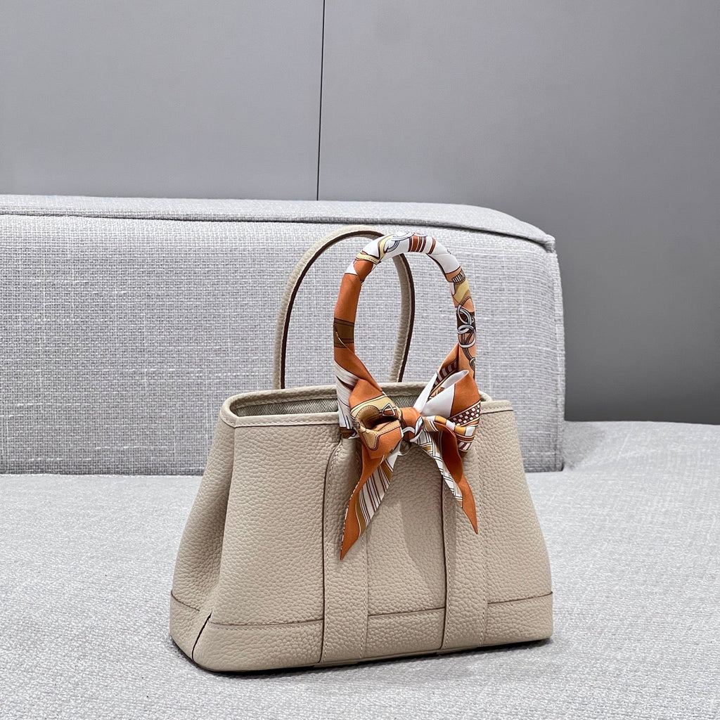 HERMES GARDEN PARTY 23CM IN OFF WHITE CALFSKIN
