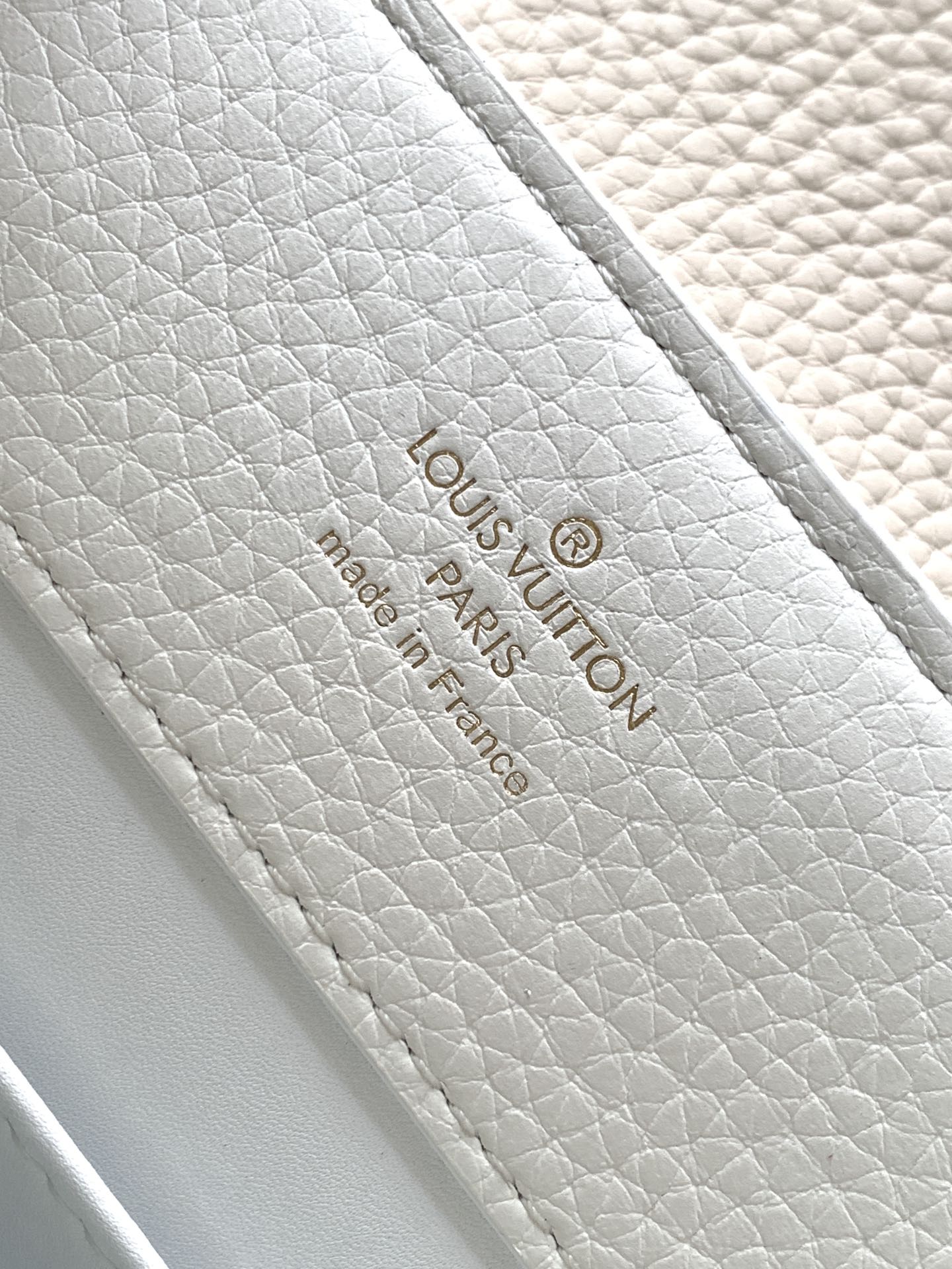 LOUIS VUITTON CAPUCINES BB 27 IN WHITE MIX PINK AND BEIGE TAURILLON GOLD HARDWARE