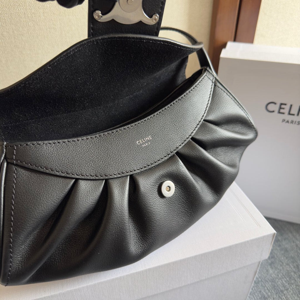 CELINE TEEN POLLY 29 IN BLACK CALFSKIN SILVER HARDWARE
