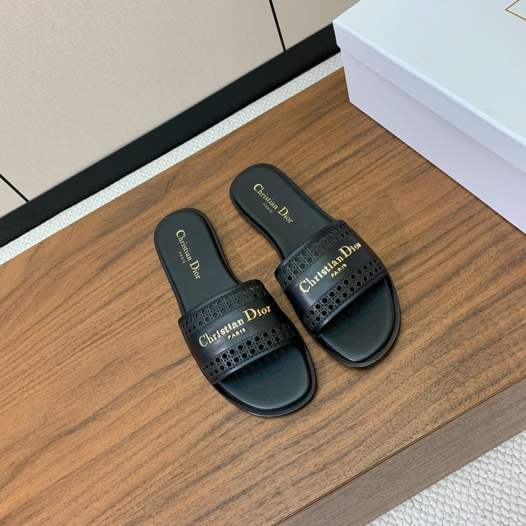DIOR DWAY BLACK CALFSKIN AND GOLD LOGO