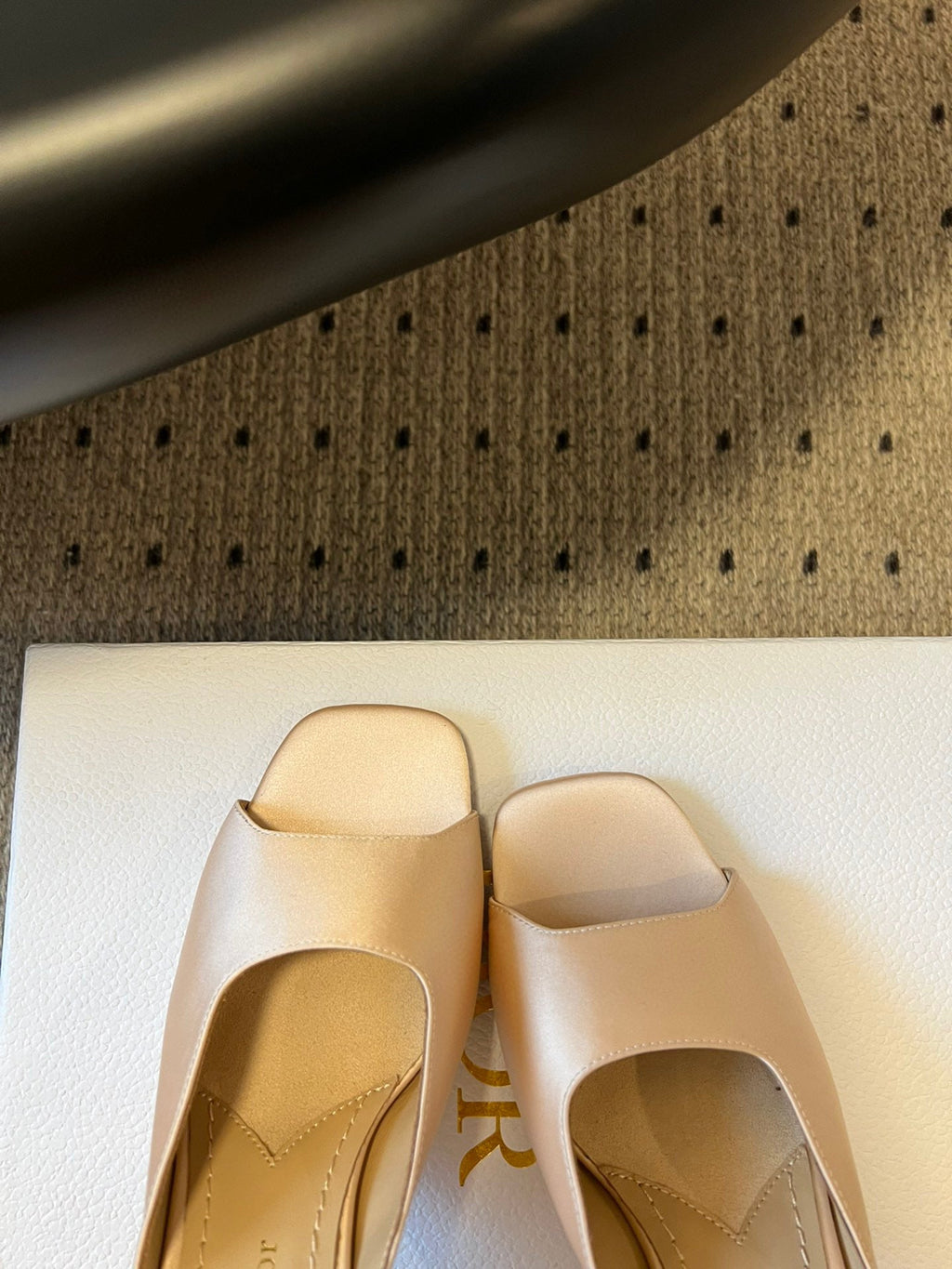 DIOR CD TRIBALES PUMPS IN BEIGE SATIN AND CALFSKIN